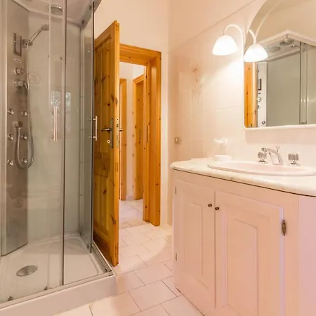 Lido Di Pittulongu With Garden & Parking! Olbia