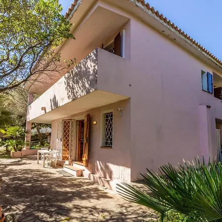 Lido Di Pittulongu With Garden & Parking! * Olbia