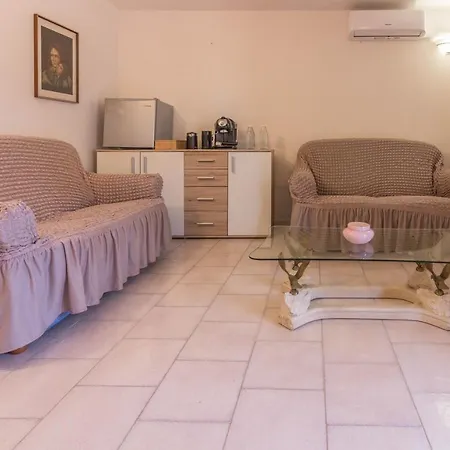 Lido Di Pittulongu With Garden & Parking! Apartment *