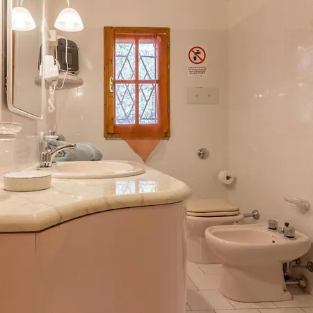 Apartment Lido Di Pittulongu With Garden & Parking!