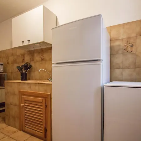 Apartment Lido Di Pittulongu With Garden & Parking! *